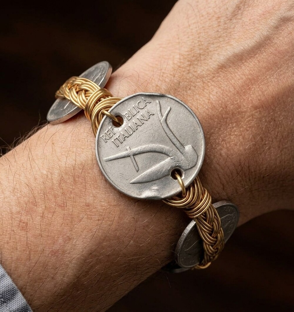 Bracelet Vintage Italian Coin hand crafted Gold Tone